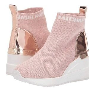 Purses N Women Shoes